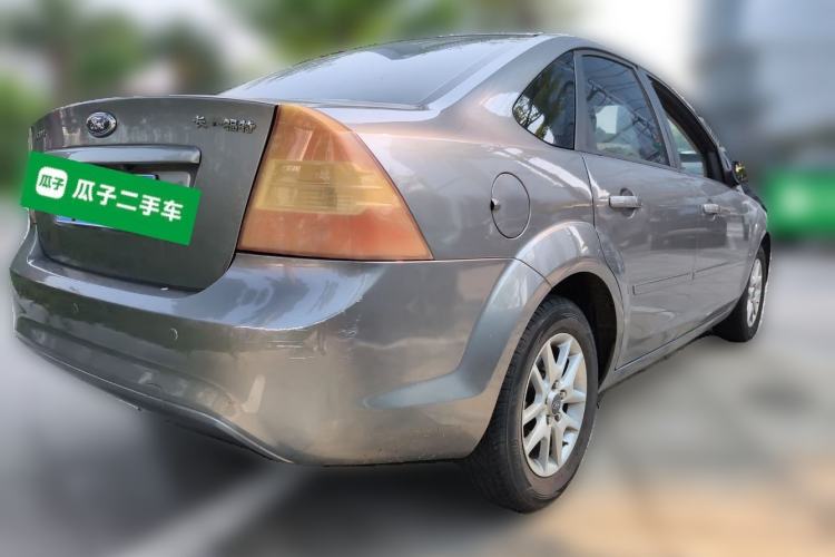 Used Ford Focus 2009 Sedan 1.8L Automatic Fashion Edition Rear Right 45 Deg