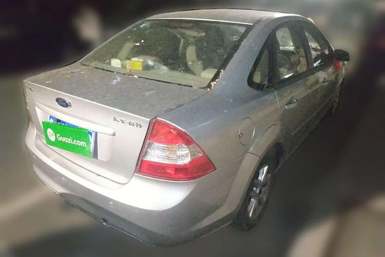 Used Ford Focus 2009 Sedan 1.8L Automatic Fashion Edition Rear Right 45 Deg