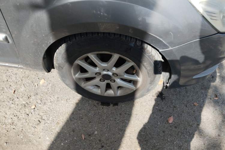 Used Ford Focus 2009 Sedan 1.8L Automatic Fashion Edition Right Front Wheel Hub