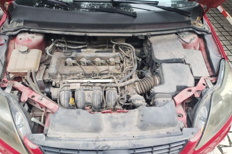 Used Ford Focus 2009 Hatchback 1.8L Automatic Fashion Edition Engine Bay