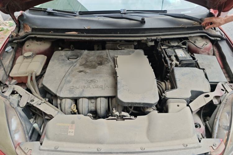 Used Ford Focus 2009 Hatchback 1.8L Automatic Fashion Edition Engine Bay