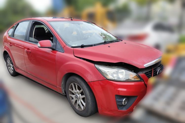 Used Ford Focus 2009 Hatchback 1.8L Automatic Fashion Edition Front Right 45 Deg