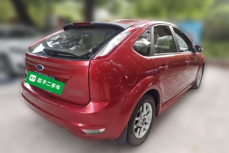 Used Ford Focus 2009 Hatchback 1.8L Automatic Fashion Edition Rear Right 45 Deg