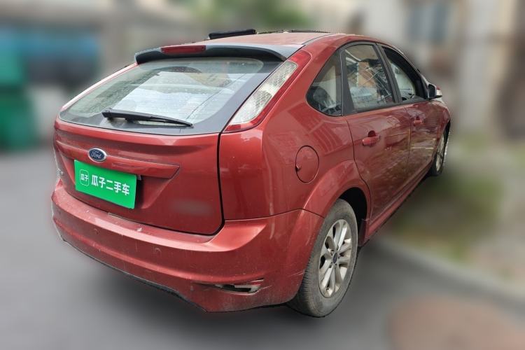 Used Ford Focus 2009 Hatchback 1.8L Automatic Fashion Edition Rear Right 45 Deg