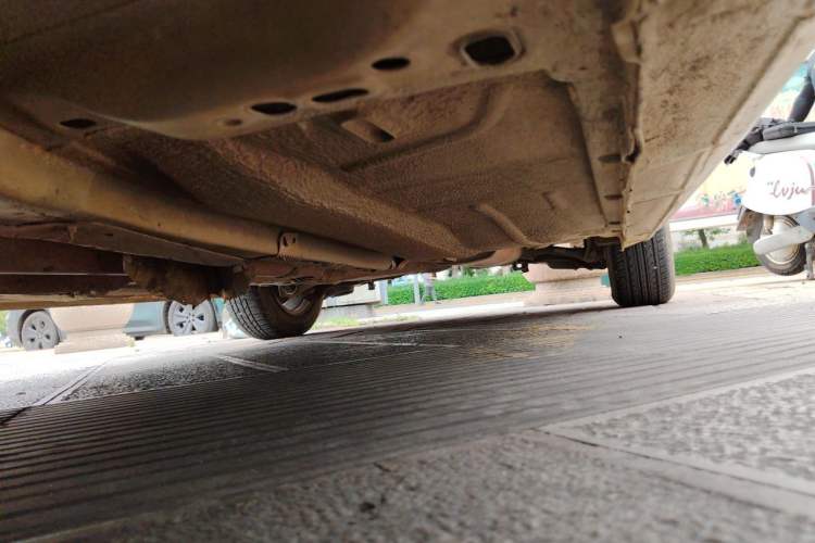 Used Ford Focus 2009 Sedan 1.8L Manual Comfort Model Chassis Front Left
