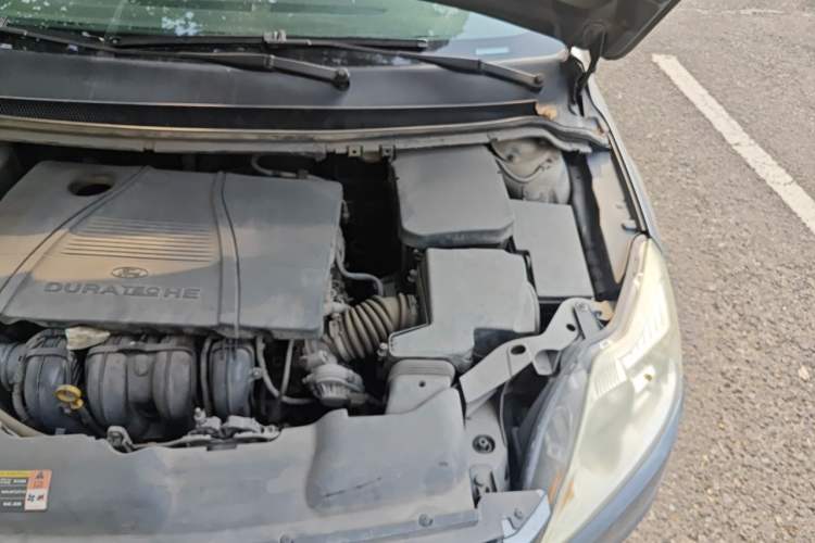 Used Ford Focus 2009 Sedan 1.8L Manual Comfort Model Engine Bay Left