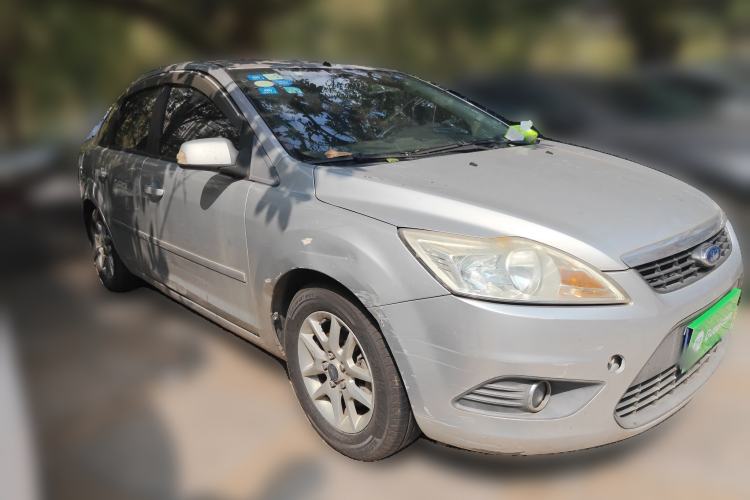 Used Ford Focus 2009 Sedan 1.8L Automatic Fashion Edition Front Right 45 Deg