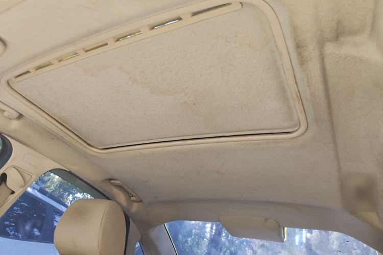 Used Ford Focus 2009 Sedan 1.8L Automatic Fashion Edition Headliner