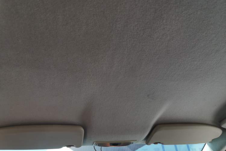 Used Ford Focus 2009 Sedan 1.8L Manual Comfort Model Headliner