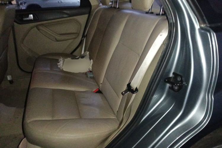 Used Ford Focus 2009 Sedan 1.8L Automatic Fashion Edition Left Rear Seat