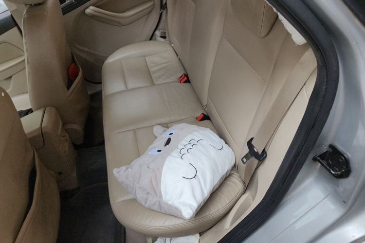 Used Ford Focus 2009 Sedan 1.8L Automatic Fashion Edition Left Rear Seat