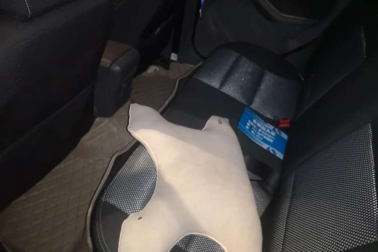 Used Ford Focus 2009 Hatchback 2.0L Manual Sport Model Left Rear Seat