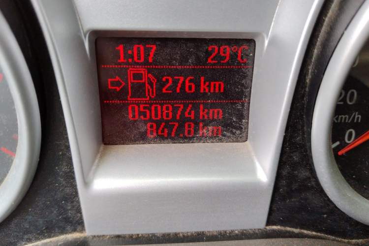 Used Ford Focus 2009 Sedan 1.8L Manual Comfort Model Odometer Close Up