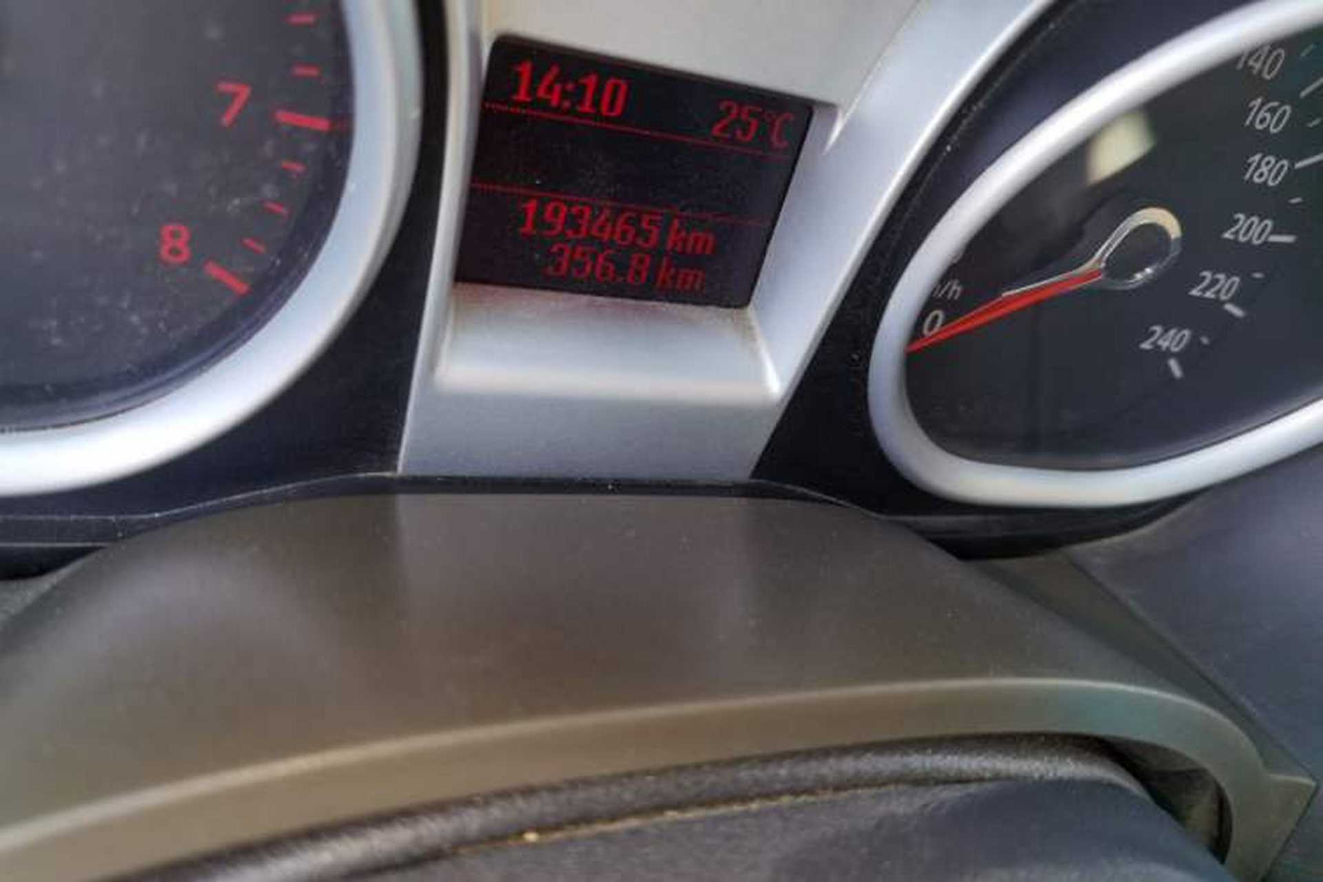 Used Ford Focus 2009 Sedan 1.8L Manual Comfort Model Odometer Close Up