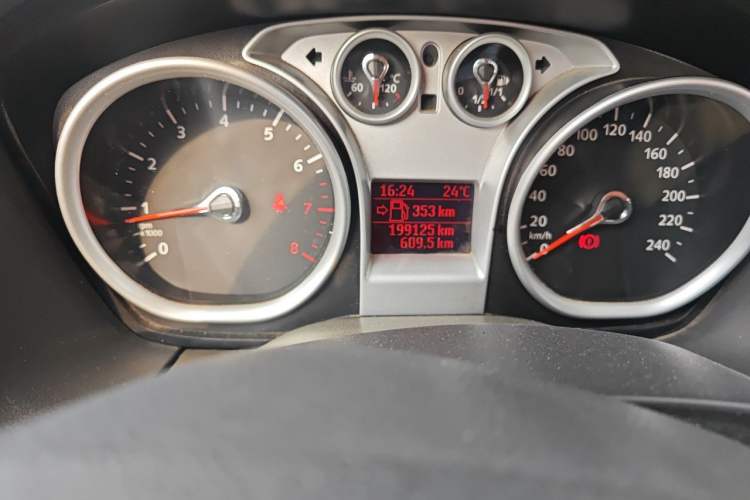 Used Ford Focus 2009 Sedan 1.8L Manual Comfort Model Odometer Close Up