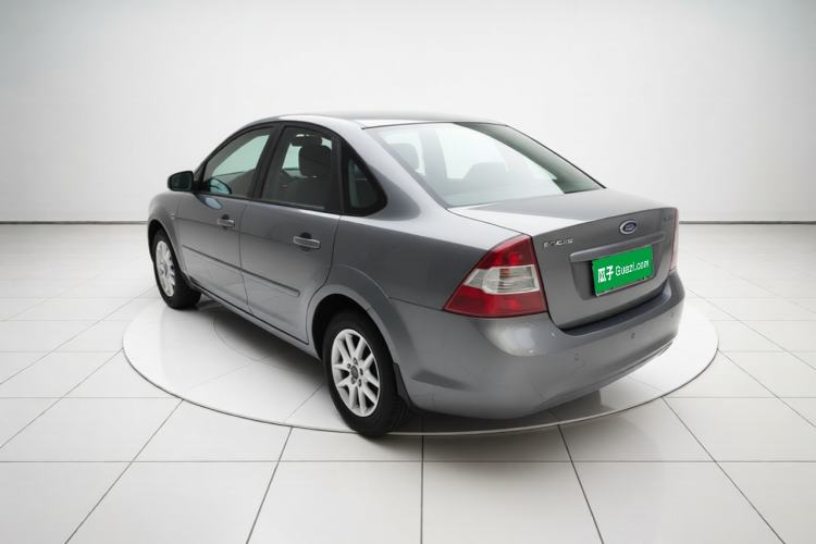 Used Ford Focus 2009 Sedan 1.8L Automatic Fashion Edition Rear Left 45 Deg