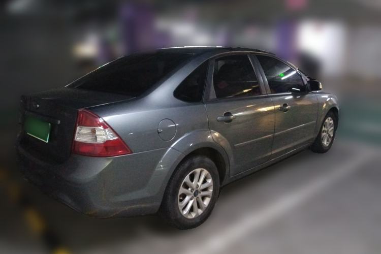 Used Ford Focus 2009 Sedan 1.8L Automatic Fashion Edition Rear Right 45 Deg