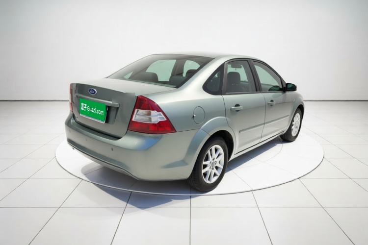 Used Ford Focus 2009 Sedan 1.8L Automatic Fashion Edition Rear Right 45 Deg