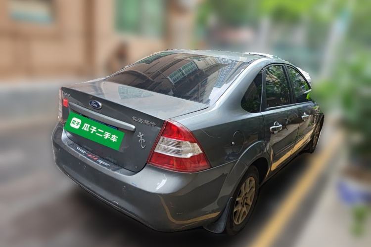 Used Ford Focus 2009 Sedan 1.8L Automatic Fashion Edition Rear Right 45 Deg