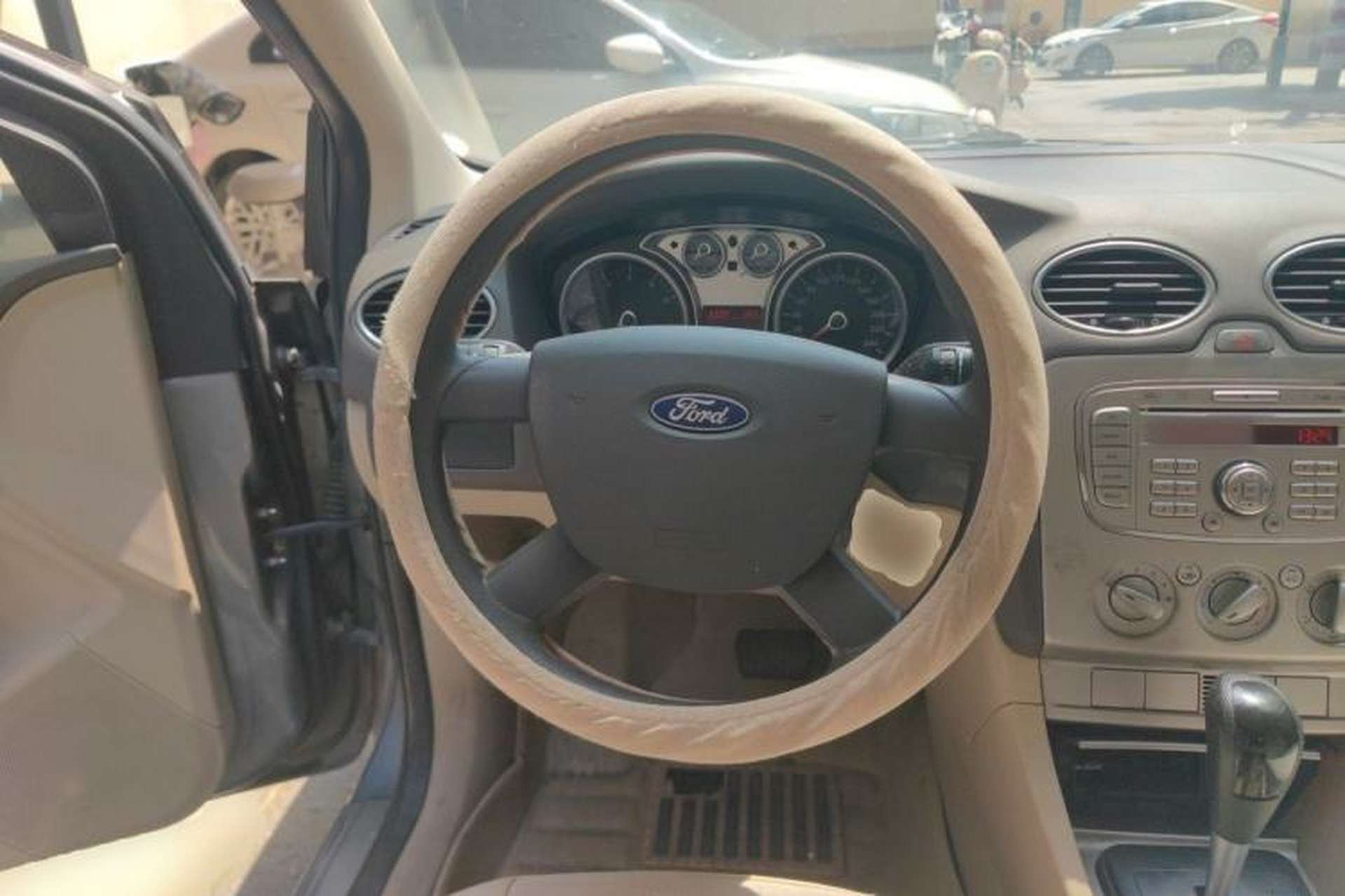 Used Ford Focus 2009 Hatchback 1.8L Automatic Fashion Edition Steering Wheel