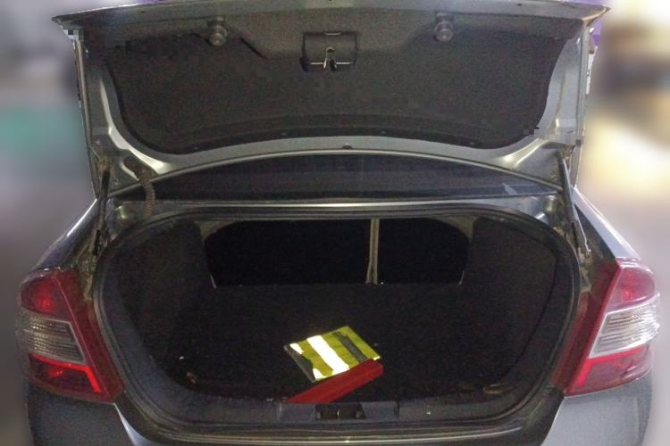 Used Ford Focus 2009 Sedan 1.8L Automatic Fashion Edition Trunk