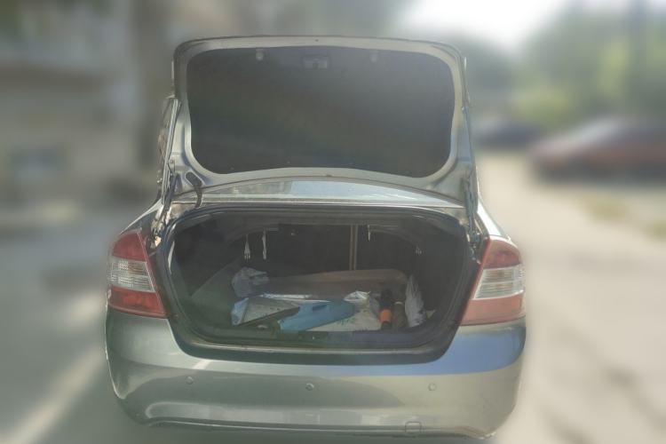 Used Ford Focus 2009 Sedan 1.8L Automatic Fashion Edition Trunk