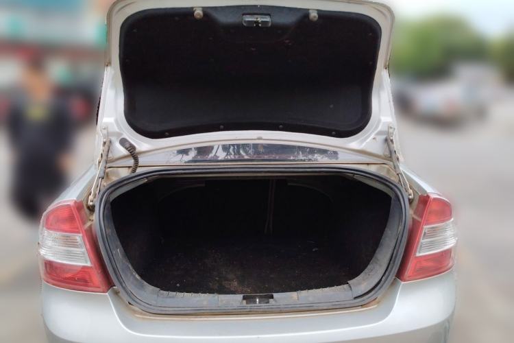Used Ford Focus 2009 Sedan 1.8L Manual Comfort Model Trunk