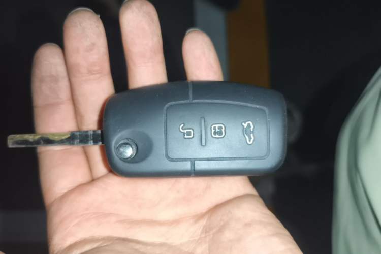 Used Ford Focus 2009 Hatchback 1.8L Manual Comfort Model Vehicle Key