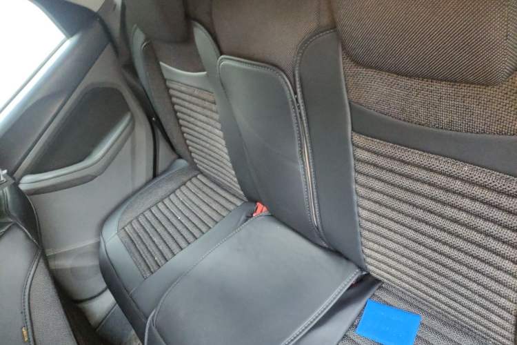 Used Ford Focus 2009 Hatchback 1.8L Manual Comfort Model Left Rear Seat