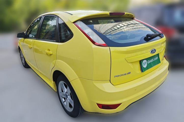 Used Ford Focus 2009 Hatchback 2.0L Manual Sport Model Rear Left 45 Deg