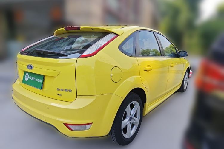 Used Ford Focus 2009 Hatchback 2.0L Manual Sport Model Rear Right 45 Deg