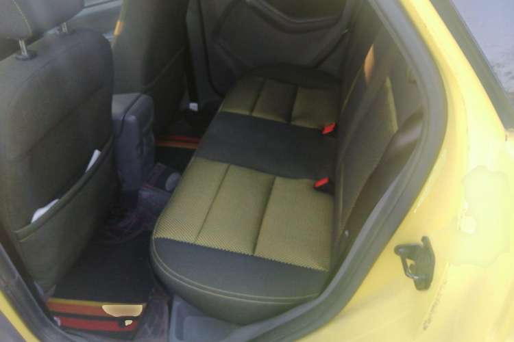 Used Ford Focus 2010 Hatchback 2.0L SVP Limited Edition Left Rear Seat