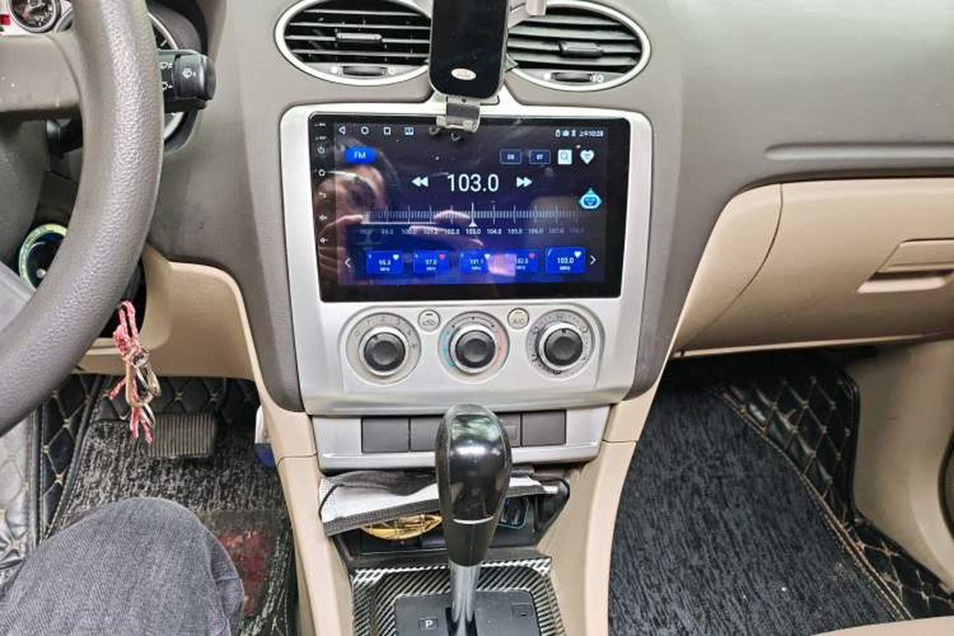 Used Ford Focus 2011 Sedan 1.8L Automatic Fashion Edition Audio And AC Panel