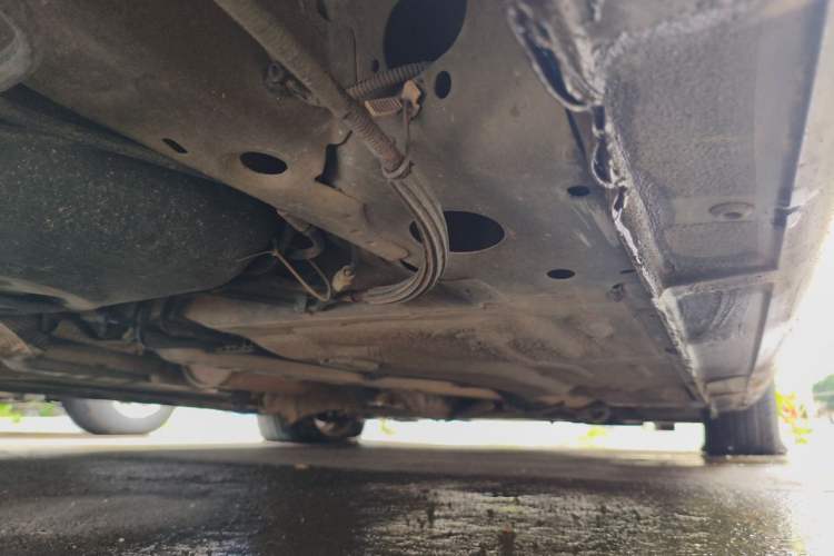 Used Ford Focus 2011 Sedan 1.8L Manual Classic Model Chassis Front Right