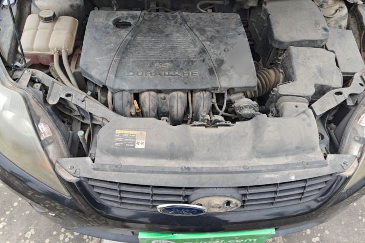 Used Ford Focus 2011 Hatchback 1.8L Manual Comfort Model Engine Bay
