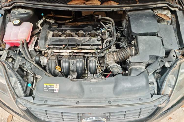 Used Ford Focus 2011 Hatchback 1.8L Automatic Fashion Edition Engine Bay