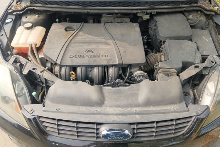 Used Ford Focus 2011 Hatchback 1.8L Automatic Fashion Edition Engine Bay