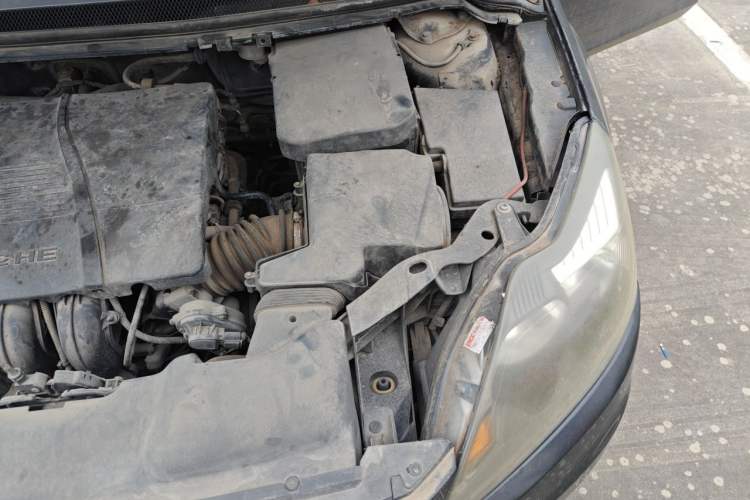 Used Ford Focus 2011 Hatchback 1.8L Manual Comfort Model Engine Bay Left
