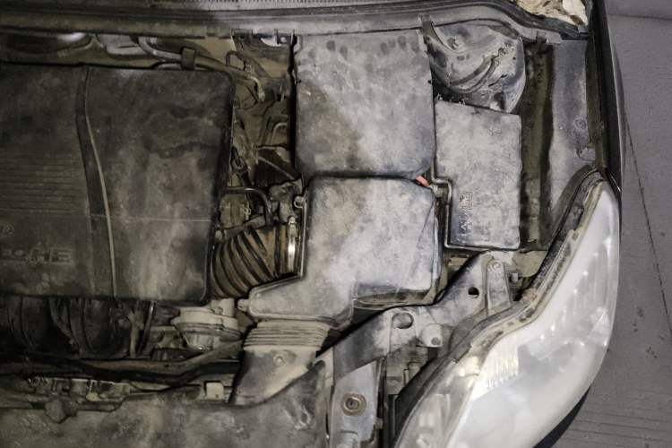 Used Ford Focus 2011 Sedan 1.8L Automatic Fashion Edition Engine Bay Left