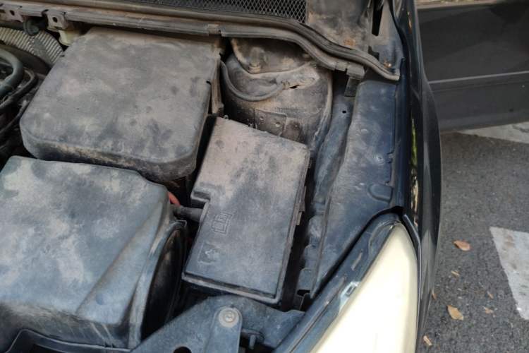 Used Ford Focus 2011 Sedan 1.8L Automatic Fashion Edition Engine Bay Left