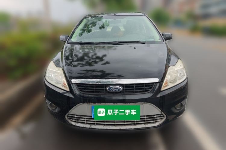Used Ford Focus 2011 Sedan 1.8L Manual Comfort Model Front