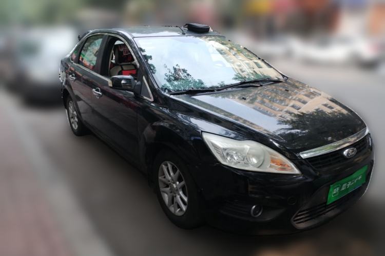 Used Ford Focus 2011 Sedan 1.8L Manual Classic Model Front Right 45 Deg