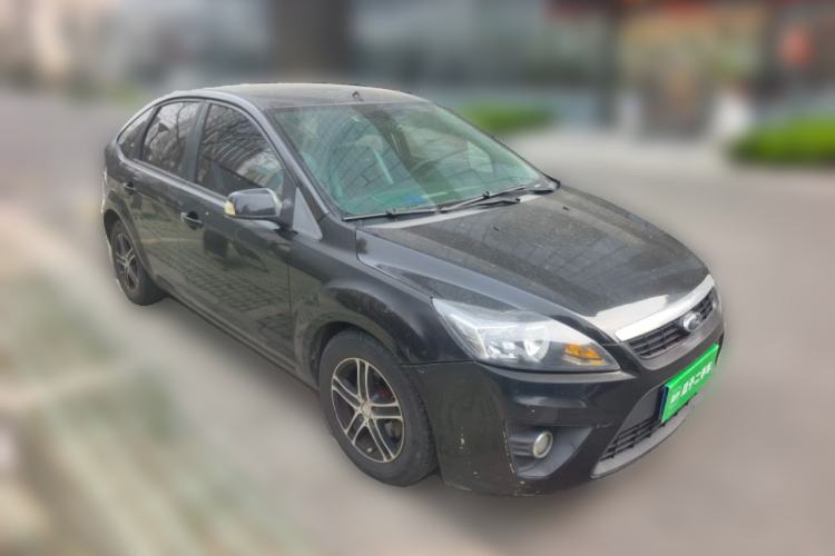 Used Ford Focus 2011 Hatchback 1.8L Manual Classic Model Front Right 45 Deg