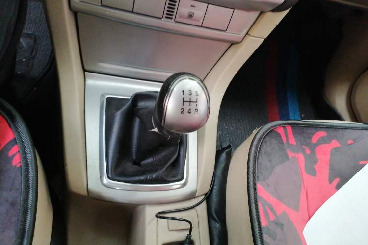 Used Ford Focus 2011 Sedan 1.8L Manual Classic Model Gear Lever
