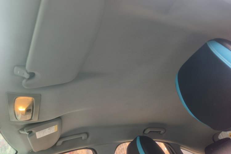 Used Ford Focus 2011 Hatchback 1.8L Manual Classic Model Headliner