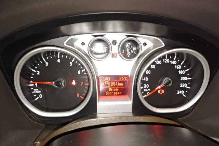 Used Ford Focus 2011 Sedan 1.8L Manual Comfort Model Instrument Cluster