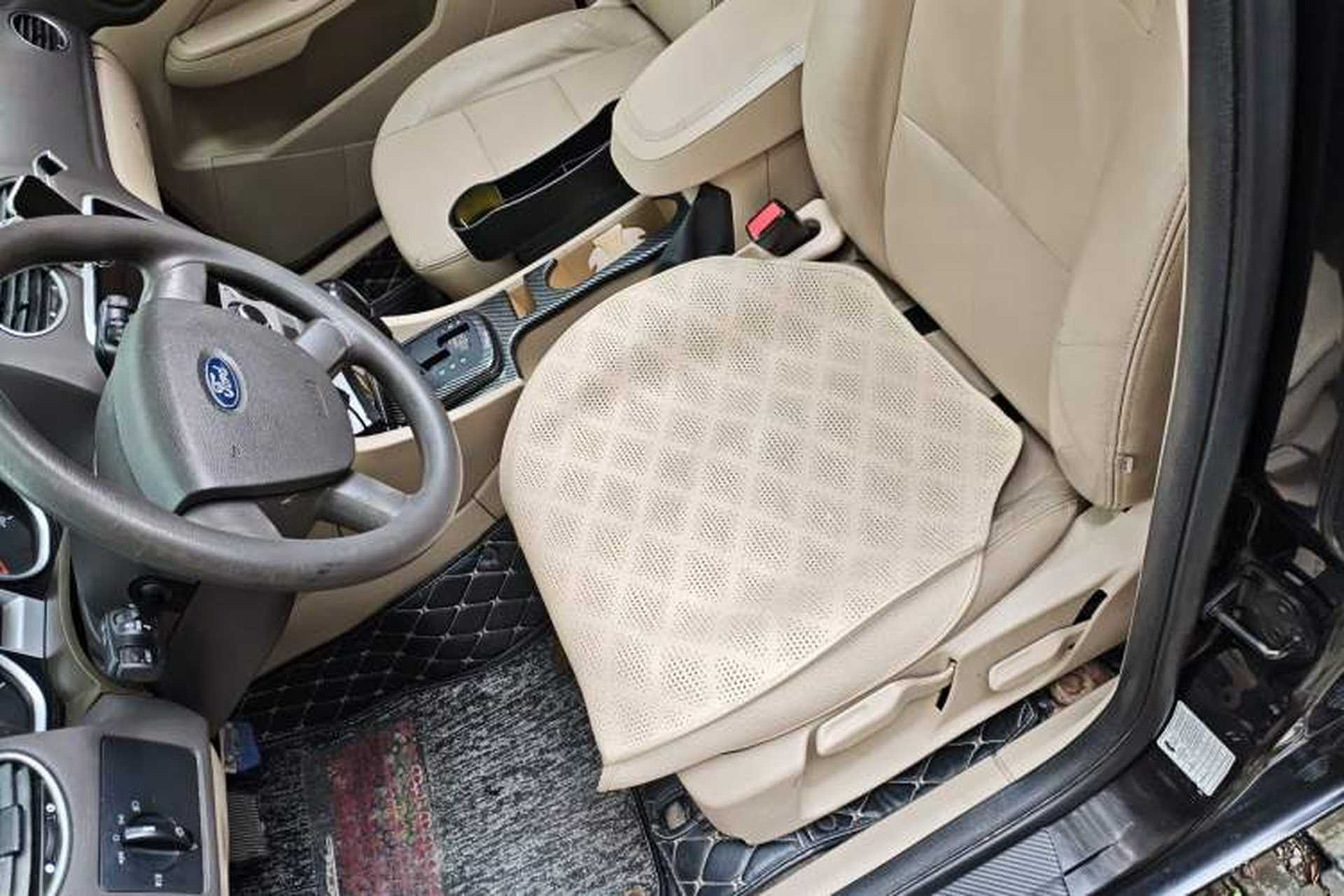 Used Ford Focus 2011 Sedan 1.8L Automatic Fashion Edition Left Front Seat