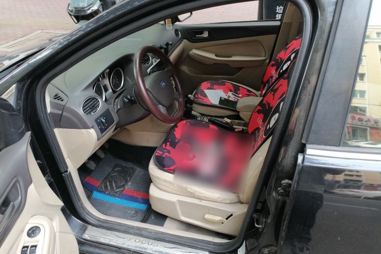Used Ford Focus 2011 Sedan 1.8L Manual Classic Model Left Front Seat