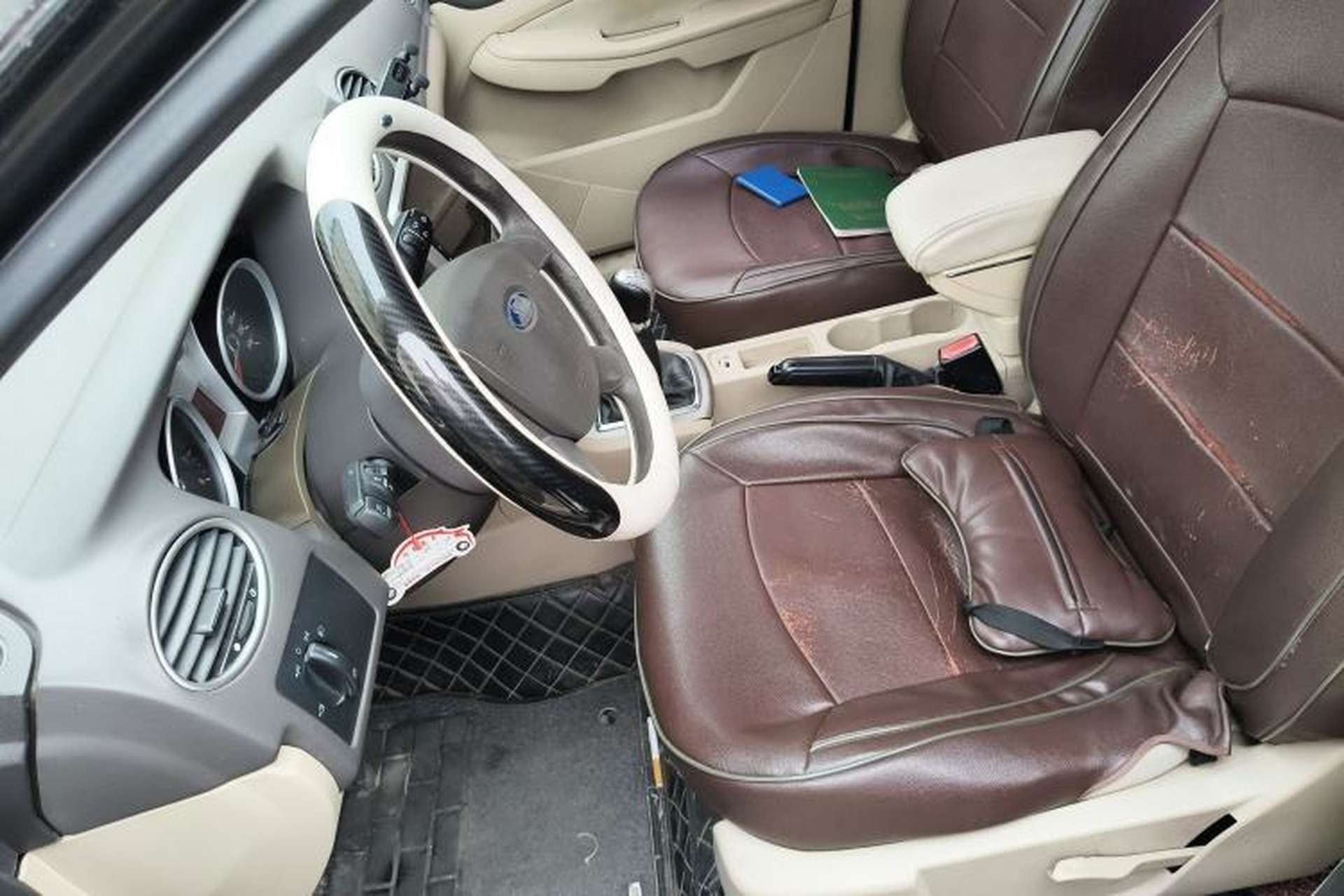 Used Ford Focus 2011 Sedan 1.8L Manual Classic Model Left Front Seat