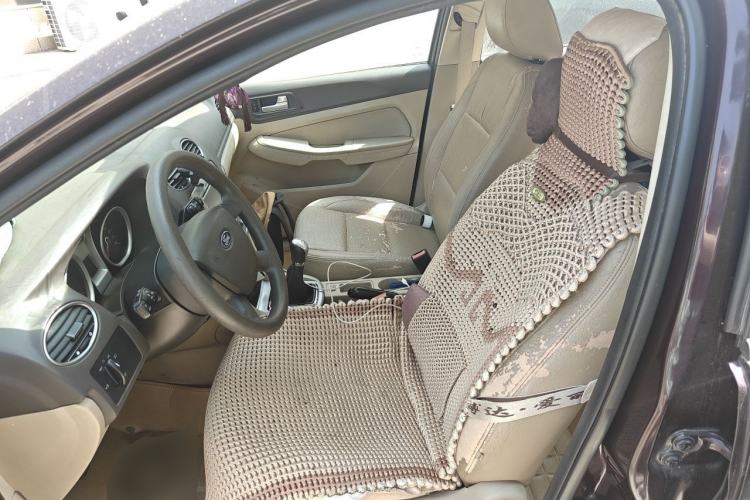Used Ford Focus 2011 Sedan 1.8L Manual Comfort Model Left Front Seat